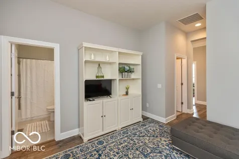 10732 Flat Fork Drive Fishers IN 46040