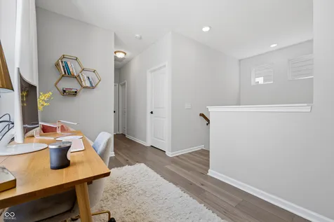 1135 Valentine Lane Carmel IN 46032