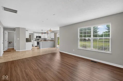 203 Keller Drive Greenfield IN 46140