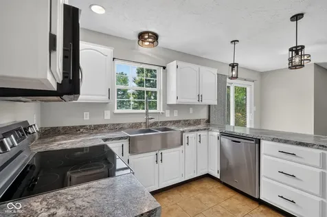 203 Keller Drive Greenfield IN 46140
