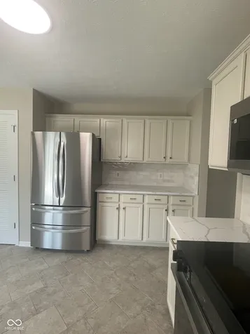 6745 Ennis Way Indianapolis IN 46237