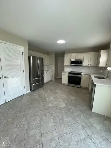 6745 Ennis Way Indianapolis IN 46237