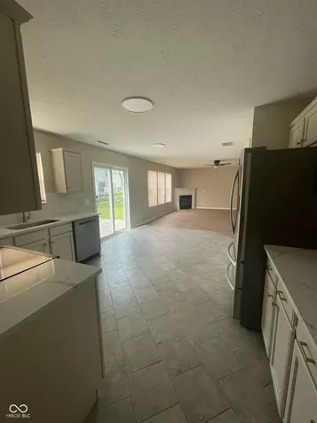 6745 Ennis Way Indianapolis IN 46237