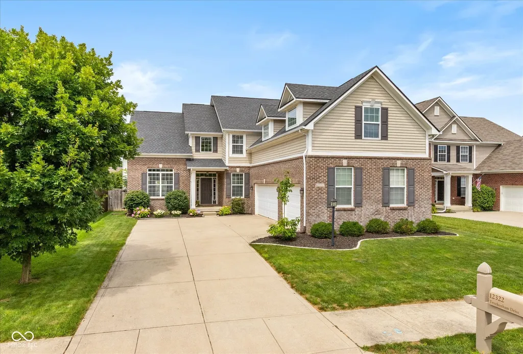 12322 Twyckenham Drive Fishers IN 46037