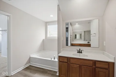 12322 Twyckenham Drive Fishers IN 46037