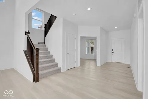 2731 Victory Drive Columbus IN 47203