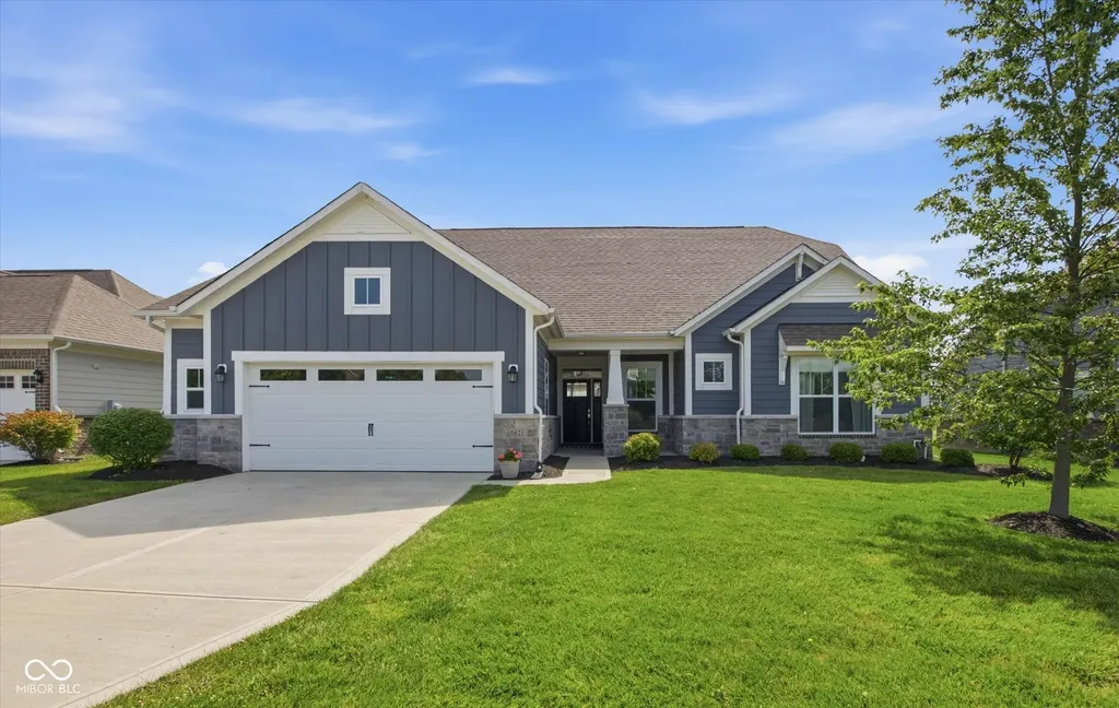 10421 Oxer Drive Fishers IN 46040