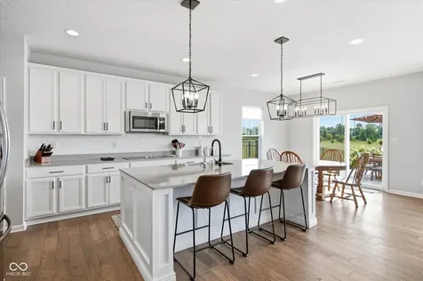 10421 Oxer Drive Fishers IN 46040