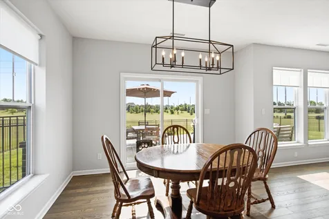 10421 Oxer Drive Fishers IN 46040