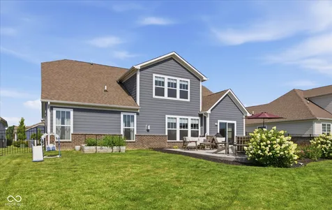 10421 Oxer Drive Fishers IN 46040