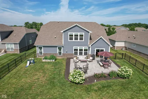10421 Oxer Drive Fishers IN 46040