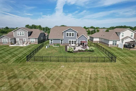 10421 Oxer Drive Fishers IN 46040