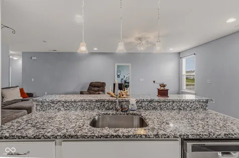 2417 Creekland Drive Columbus IN 47201