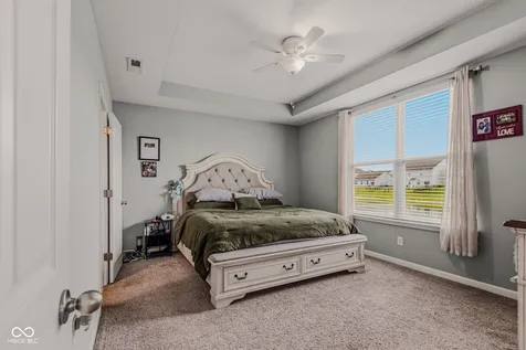 2417 Creekland Drive Columbus IN 47201