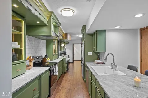 1419 Dominion Zionsville IN 46077