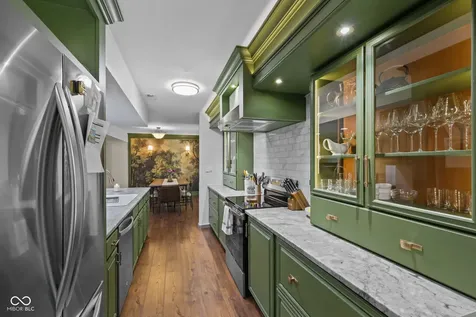1419 Dominion Zionsville IN 46077