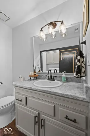 1419 Dominion Zionsville IN 46077