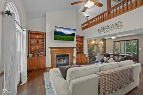 1419 Dominion Zionsville IN 46077