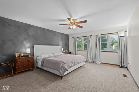 1419 Dominion Zionsville IN 46077
