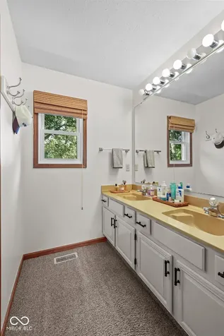 1419 Dominion Zionsville IN 46077