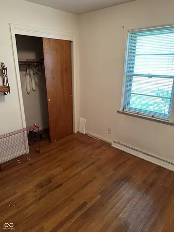 20 E Beechwood Indianapolis IN 46227