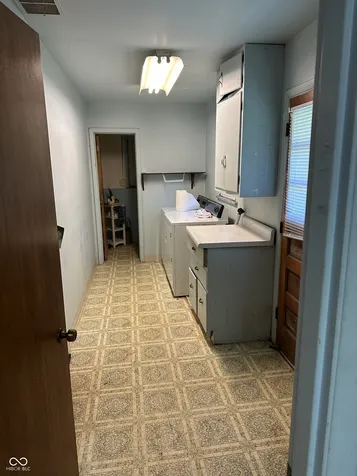 20 E Beechwood Indianapolis IN 46227