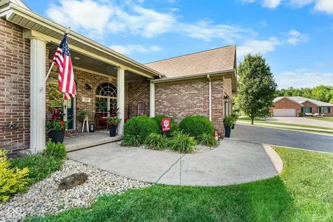 256 Chase Court Seymour IN 47274