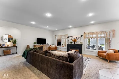 256 Chase Court Seymour IN 47274