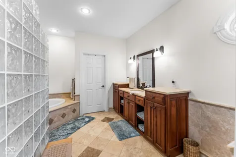 256 Chase Court Seymour IN 47274