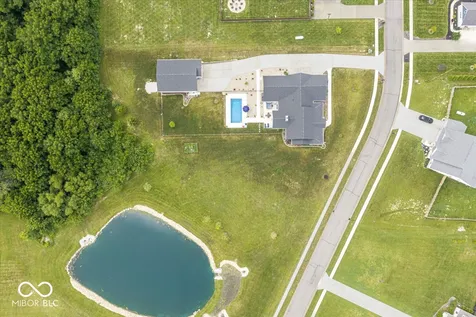 253 Brianne Lane Danville IN 46122