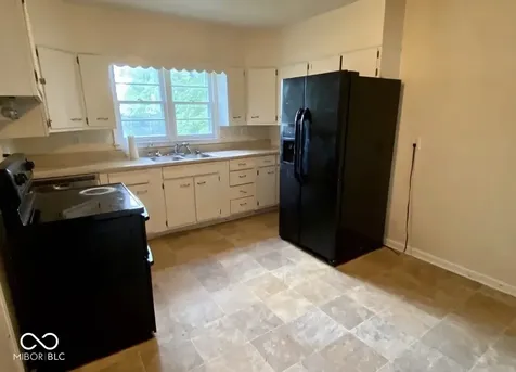 867 W Seventh Street W Greenfield IN 46140