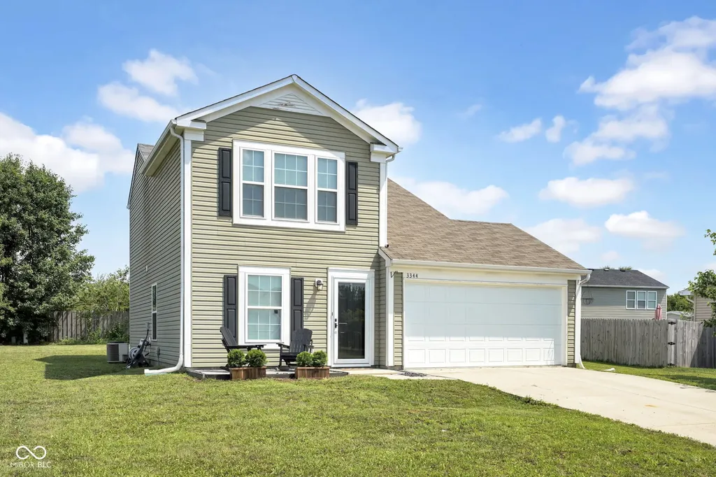 3344 Spring Valley Drive Columbus IN 47203