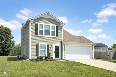 3344 Spring Valley Drive Columbus IN 47203
