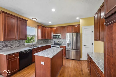 511 Georgetown Road Greenwood IN 46142