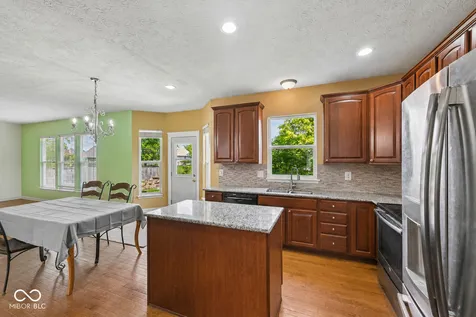 511 Georgetown Road Greenwood IN 46142