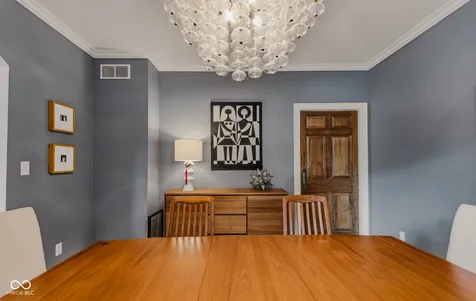 4695 Stonebridge Court Columbus IN 47201