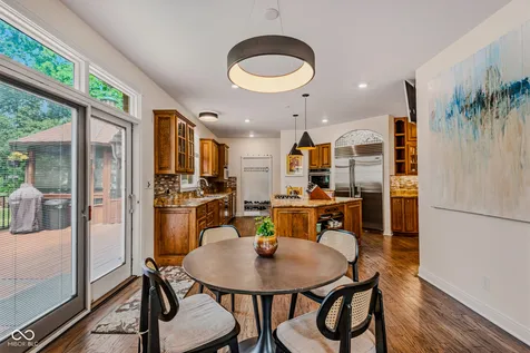4695 Stonebridge Court Columbus IN 47201