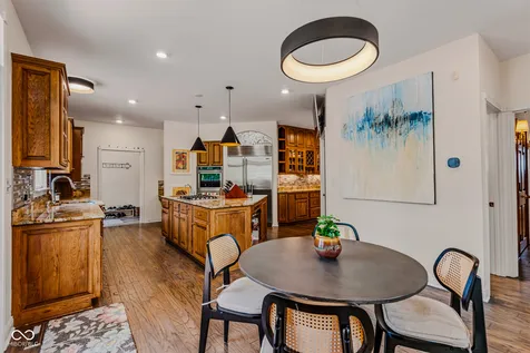4695 Stonebridge Court Columbus IN 47201