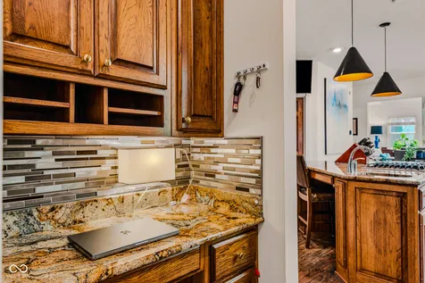 4695 Stonebridge Court Columbus IN 47201