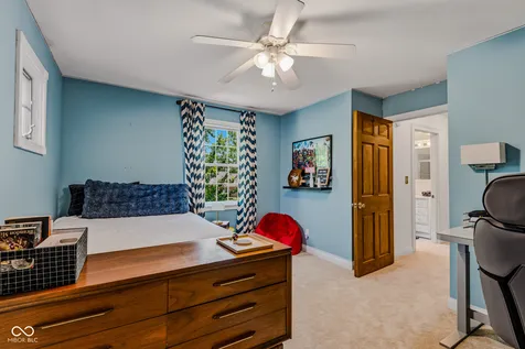 4695 Stonebridge Court Columbus IN 47201