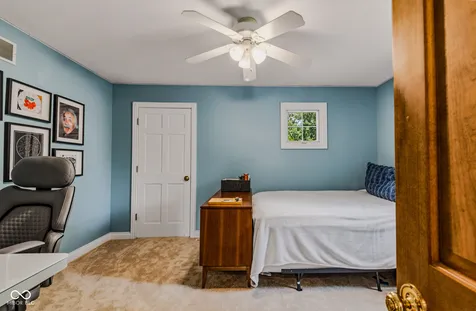 4695 Stonebridge Court Columbus IN 47201