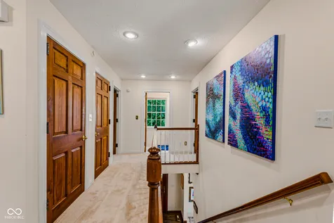 4695 Stonebridge Court Columbus IN 47201