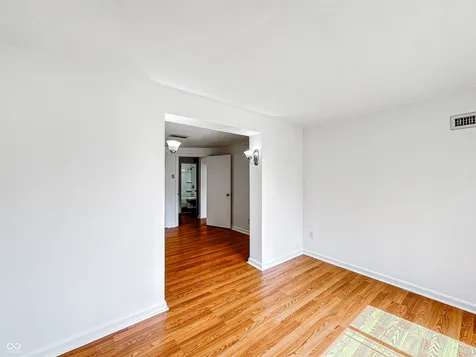 3025 Alice Avenue Indianapolis IN 46237