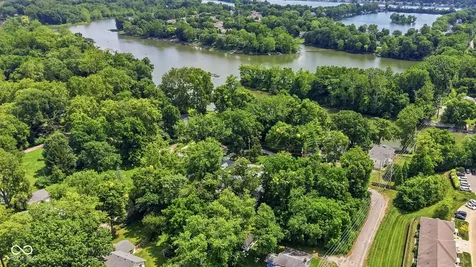 2597 E 78th Street Indianapolis IN 46240
