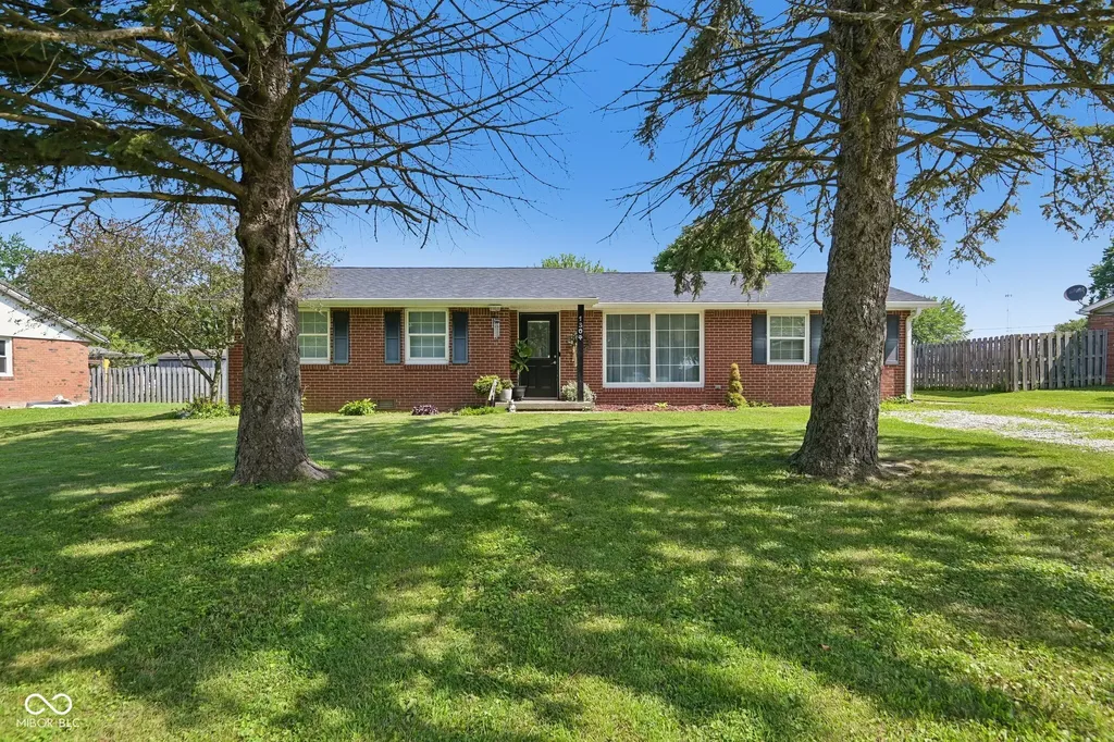 1304 Factory Street Frankton IN 46044