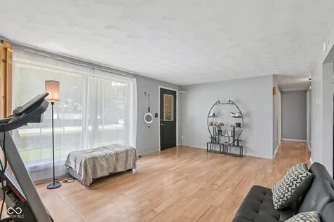1304 Factory Street Frankton IN 46044