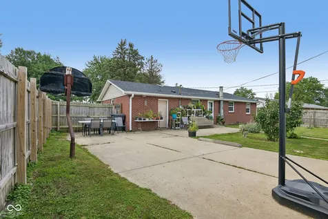 1304 Factory Street Frankton IN 46044