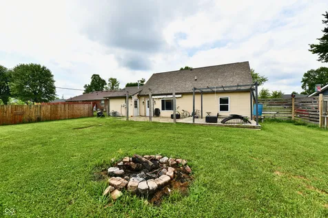 259 Forum Drive Whiteland IN 46184