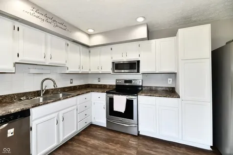 259 Forum Drive Whiteland IN 46184