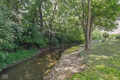 1337 Estuary Drive Indianapolis IN 46217